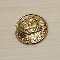 クラブブローチ