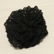 黒ニットコサージュ
