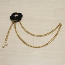 黒花モチーフ付きチェーンベルト