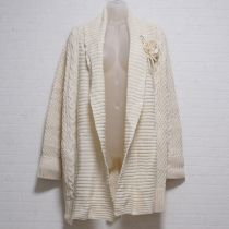 生成コサージュ付きロングカーディガン