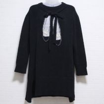 黒シューズ柄ニットチュニック