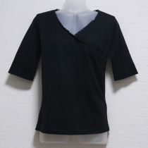 黒レース使いカシュクールカットソー