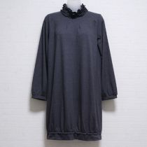 グレーフリル使いカットソーチュニック