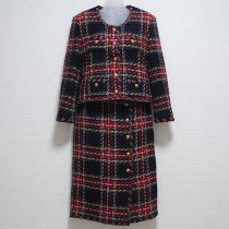 赤×黒チェックトリミングスーツ