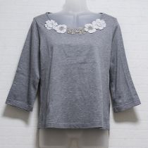 グレーモチーフ付きTシャツ【3(9号)】