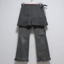 カーキ野いちごの森刺繍タブリエ付きパンツ