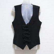 黒リボン付きベスト