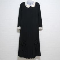 黒レース使いプリーツワンピース