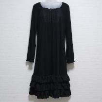 黒ローン段々フリルカットソーワンピース