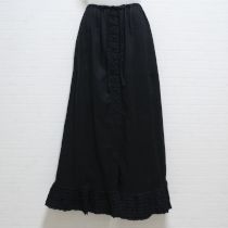 黒ピコフリルローンスカート