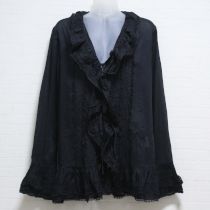 黒レース使いローンオーバーブラウス