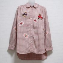 ピンクチロリアンくま刺繍チェックブラウス