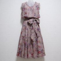 ピンク系デニムローズサッシュ付きワンピース【4(11号)】