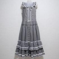 黒ギンガムスモック刺繍裾段々ワンピース