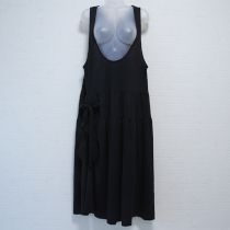 黒カットソーノースリワンピース