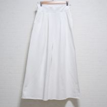白裏毛ワイドパンツ