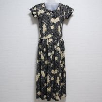 黒麻の葉さくらカットソーワンピース