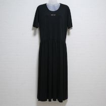 黒ロゴカットソーワンピース