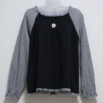 黒マーガレット刺繍カットソー【4(L)】