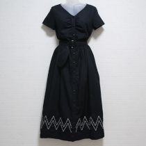 黒ステッチワンピース
