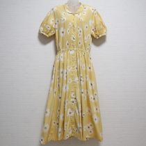 黄マーガレットワンピース