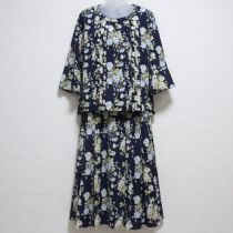 ネイビーアンティークレースプリントブラウス&スカート【9号】