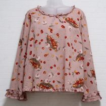 ピンクチェリーと薔薇ブラウス
