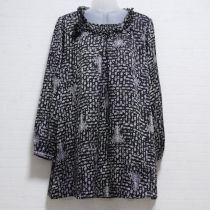 黒シャンデリア&花コサージュ付きチュニック