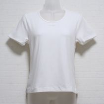 白ロゴ刺繍Tシャツ