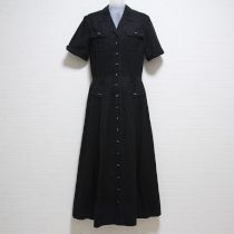 黒ロゴボタンワンピース