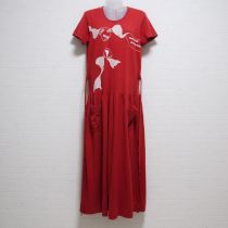 赤リボンプリントカットソーワンピース