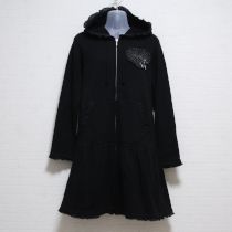 黒水玉ハートアップリケロングパーカー
