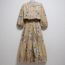 ベージュホワイトフロックスワンピース&バッグ