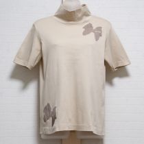 ベージュリボンプリントハイネックTシャツ【L】