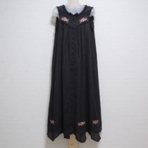 墨黒ベリーズ刺繍天日干しローンワンピース