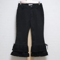 黒モチーフ付き裾フリルパンツ【S】