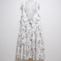 白蓮華プリントジャンパースカート