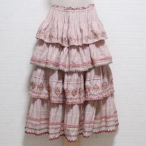 ピンクハート刺繍段々ローンスカート