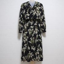 黒スノーフレークセーラーワンピース