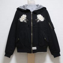 黒雛菊ブーケ刺繍ブルゾン【4(L)】
