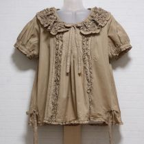 ベージュリバイバルブラウス