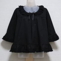 黒フリルローンブラウス