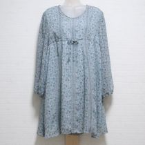 ブルー小花柄シフォンチュニック