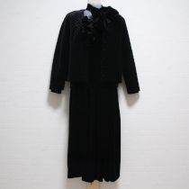 黒ロゴ入りベロア3点セット