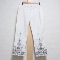 オフ白刺繍パンツ【9号】