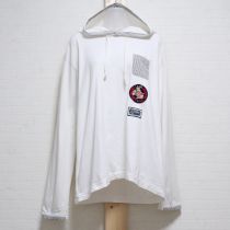白AEROワッペンフード付き長Tシャツ