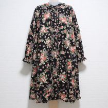 黒バラの騎士プリントチュニック
