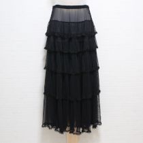 黒ドットチュール段々スカート