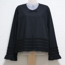 黒コットン段々レースブラウス