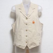 ベージュポロくま刺繍ベスト